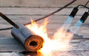 Laund asphalt flat roofing repairs