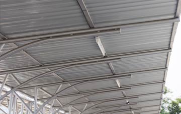 installing Laund metal roofing